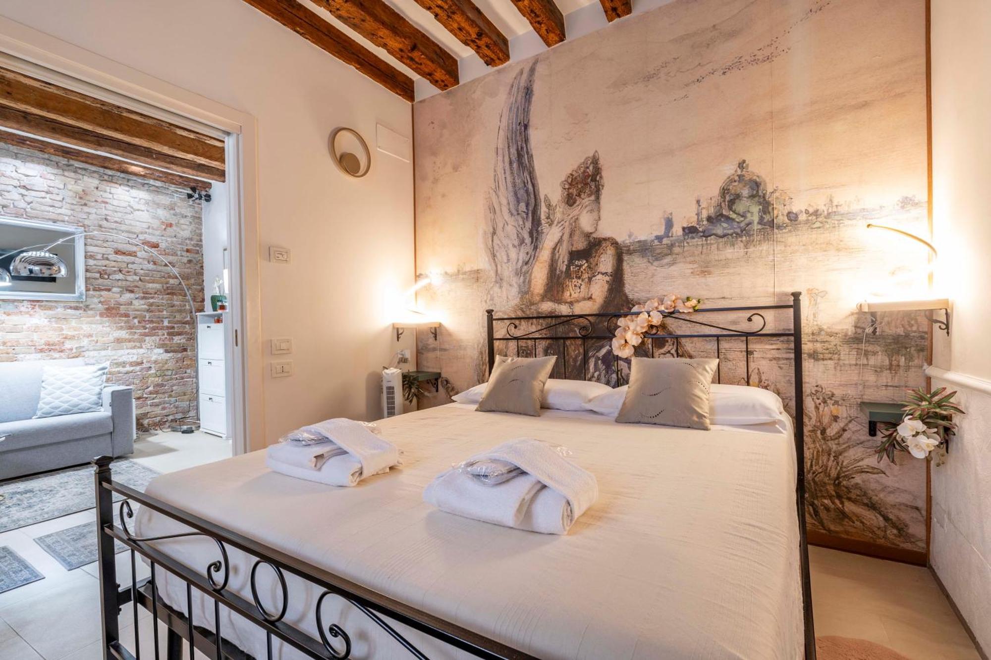 Ca' Pestrin Suite House - San Marco Square Βενετία Εξωτερικό φωτογραφία